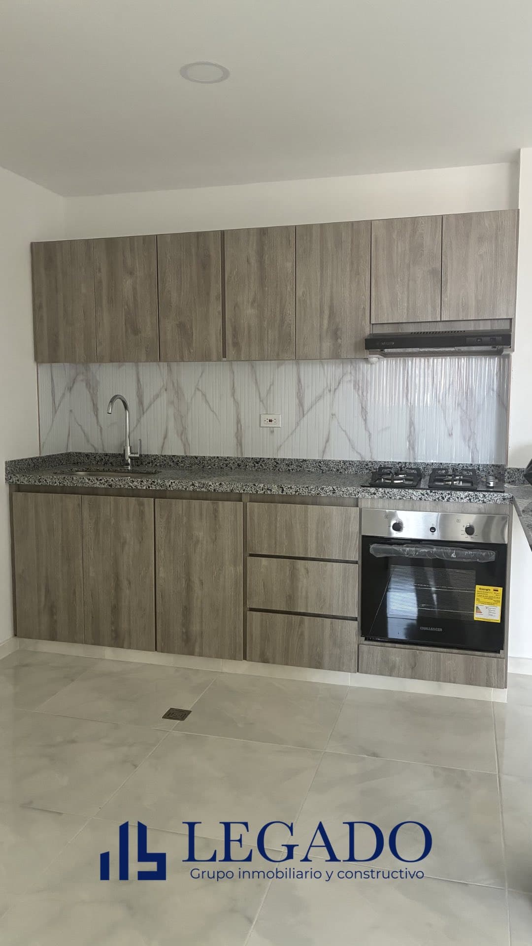 APARTAMENTO TERCER PISO en Socorro, SOCORRO